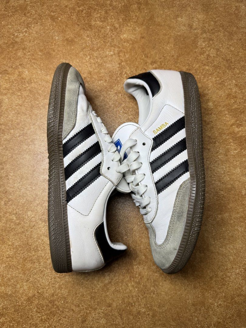 ADIDAS SAMBA (Category: Sneakers) located in Panabo. Submitted by shoerarefinds (Listing ID 1459032862, Image 3). Description: ADI SAMBA “white” SIZE: EU 39 / US 6 1/2 / 24.5 CM Excellent Condition, Minimal heel drags and scratches LOCATION: PANABO CITY, DAVAO DEL NORTE, 8105 2200 FREESHIPPING .