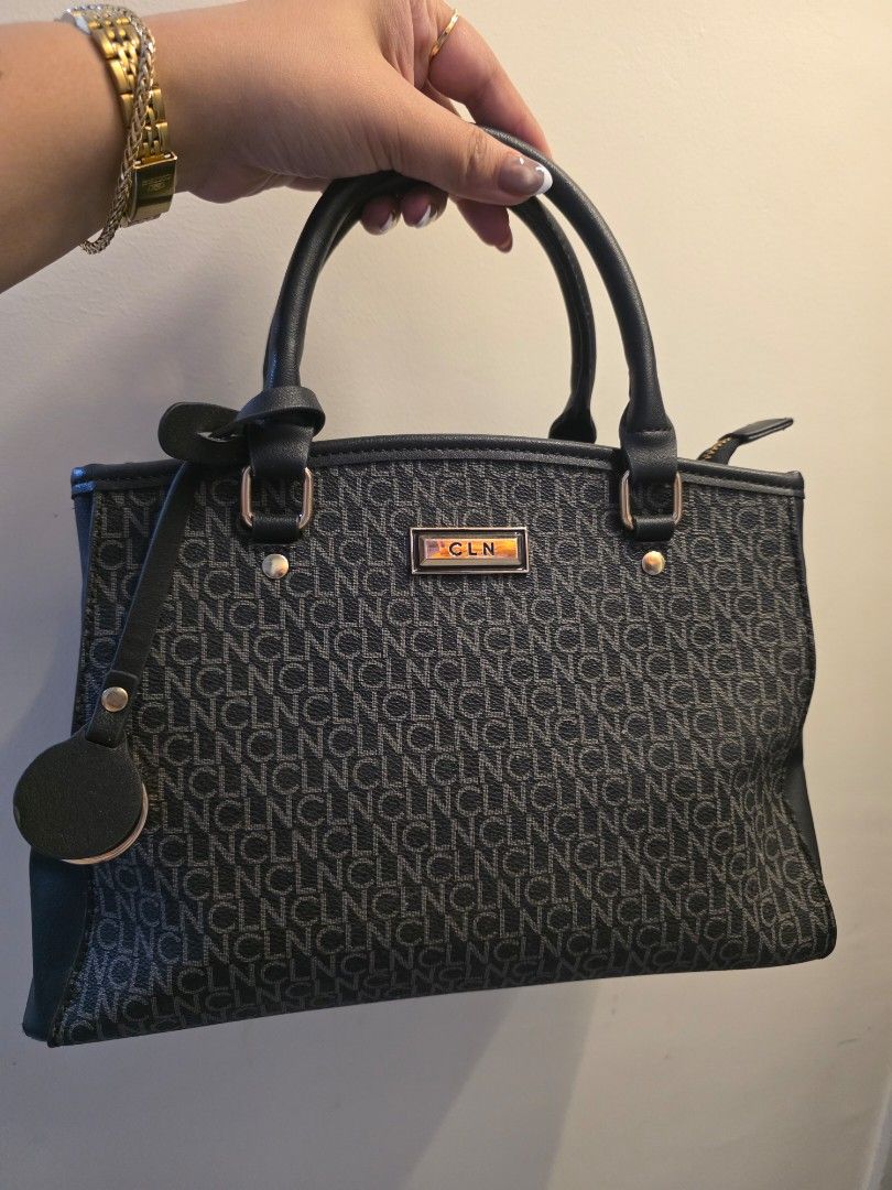 Almost new CLN BAG (Category: Luxury Bags & Wallets) located in Bulacan. Submitted by iamvanillapeach (Listing ID 1458911571, Image 1). Description: Almost new. Never nagamit. Decluttering only.