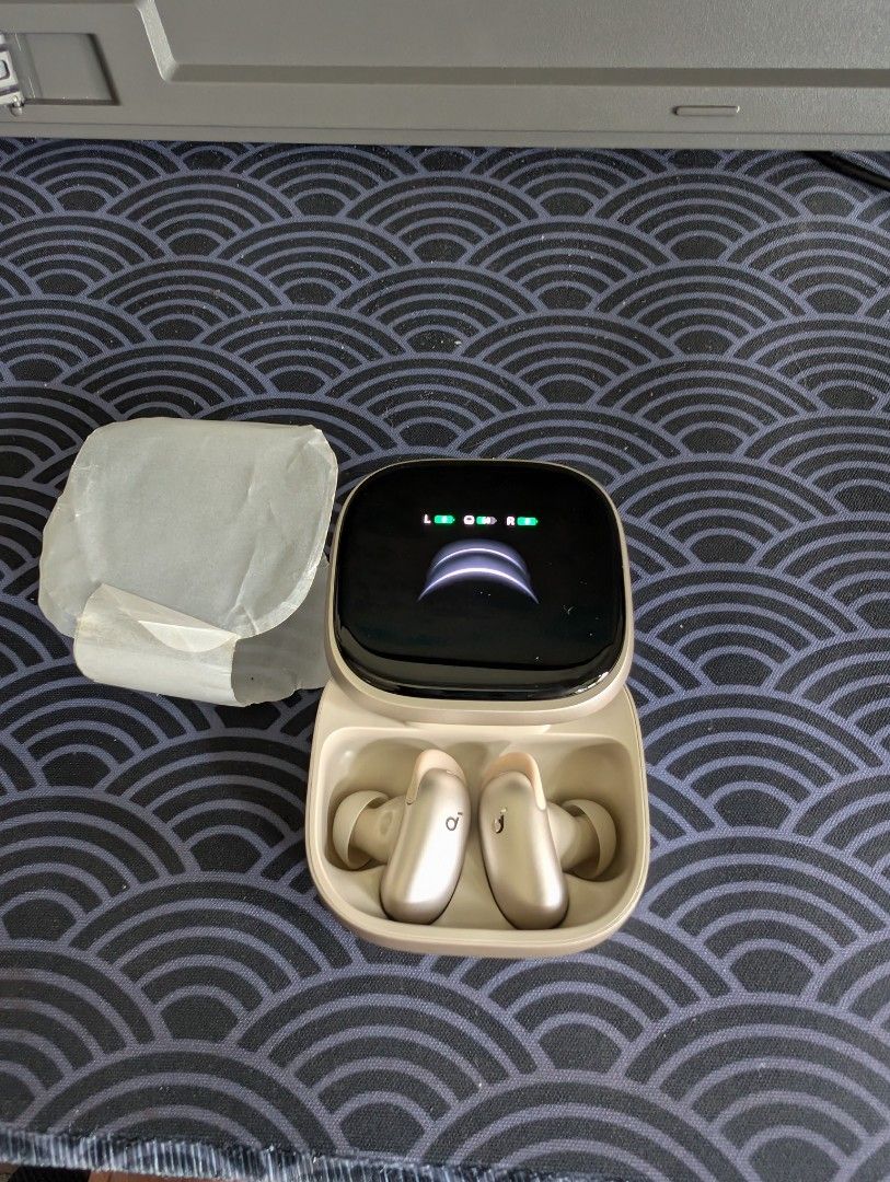 Anker Soundcore Liberty 5 Pro max (Category: Earphones) located in Cabuyao City. Submitted by chrisg69 (Listing ID 1458918938, Image 1). Description: anker liberty 5 pro max brand new seald pa yung earphone wala lang box kaya mura solid pang call built in AI Noise cancelling .