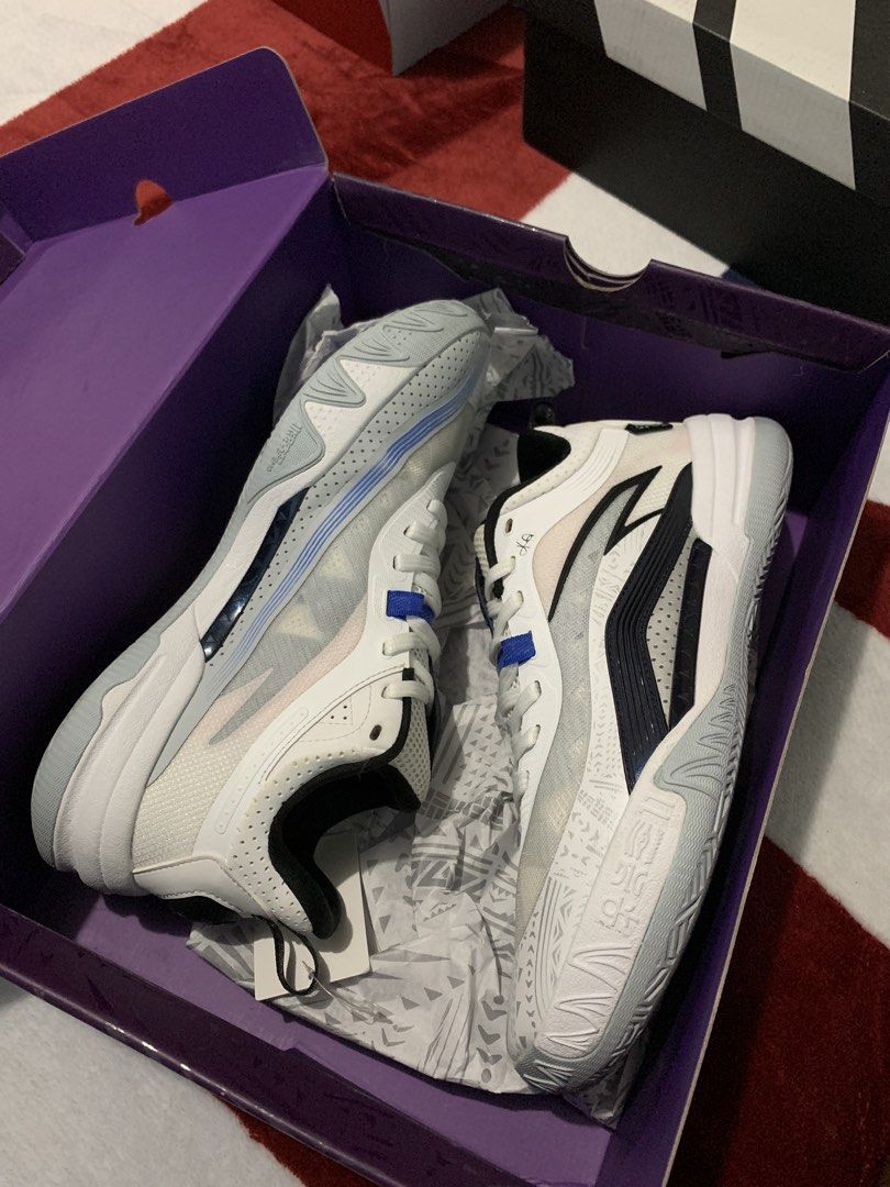 ANTA KAI 1 TEAM (Category: Sneakers) located in Davao. Submitted by pakekeng04 (Listing ID 1458924536, Image 2). Description: ANTA KAI 1 TEAM Size 8.5 Used Like New OG Box Davao City.