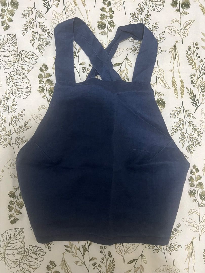 Araw linen top (Category: Blouses) located in Quezon City. Submitted by warmcloud_1b529c (Listing ID 1459075931, Image 1). Description: .