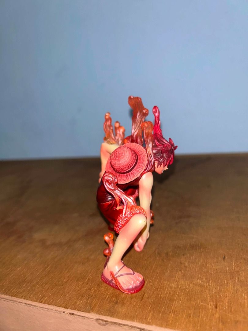 [AUTHENTIC] Banpresto One Piece Super Effect Vol. 2 - Monkey D. Luffy (Gear 2 Variant) (Category: Figurines & Statues) located in Santa Rosa. Submitted by vintage_rarely (Listing ID 1458890087, Image 3). Description: 📌Condition: Used / Displayed. 100% Original Banpresto (2010 release). 📌Size: Approx. 8 cm / 3.1 inches (Compact, perfect for desktop display). 📌Authenticity Proof: Has the official "© O/S・F・T BP. 2010 CHINA" stamp engraved under t