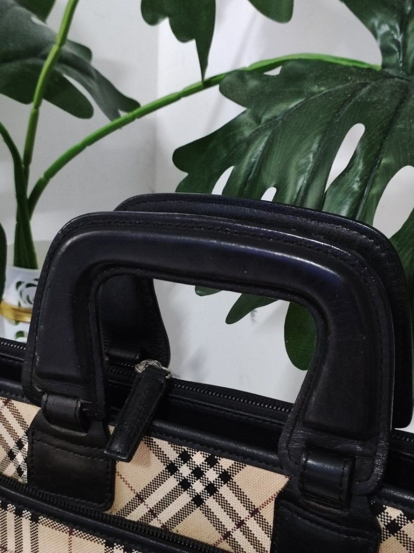 Authentic Burberry Document Laptop Bag (Category: Luxury Bags & Wallets) located in Santa Rosa. Submitted by sassycollection. (Listing ID 1459061937, Image 2). Description: In excellent condition Preloved Decluttering RFS: Work from Home Setup.