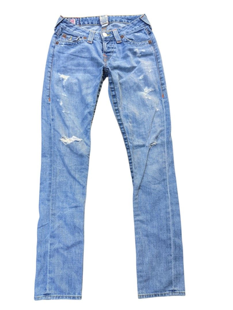 Authentic True Religion cameron skinny size 25 (Category: Jeans) located in Kapalong. Submitted by hashhthrift (Listing ID 1458906857, Image 2). Description: dimensions waist 30 length 41 hem 6 rise 10.5.