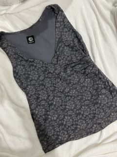 (Category: ) located in . Submitted by warm.secondchancefits (Listing ID 1459040275, Image 1). Description: .