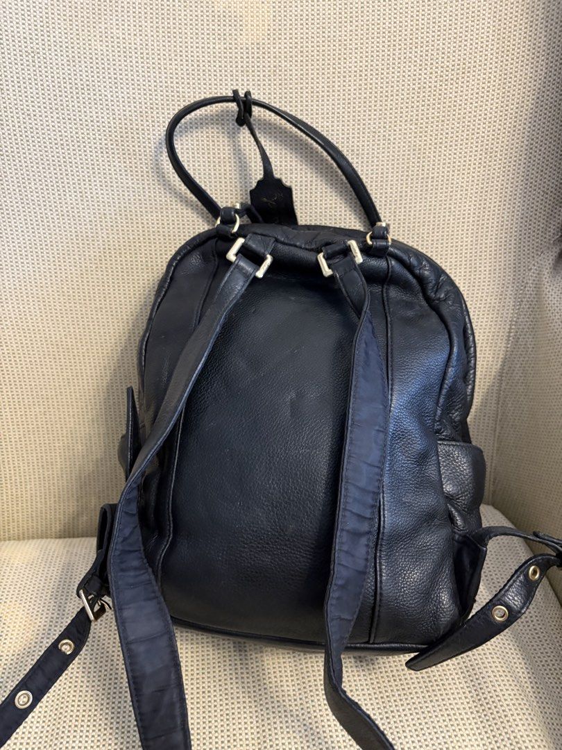 backpack （分類：背囊）位於 Hong Kong。 由 emsbags 提交（商品編號 1458958810，圖片 3）。簡介： slightly used salad backpack good condition 。
