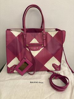 (Category: ) located in . Submitted by authentic_shopaholic_manila (Listing ID 1458956375, Image 1). Description: .