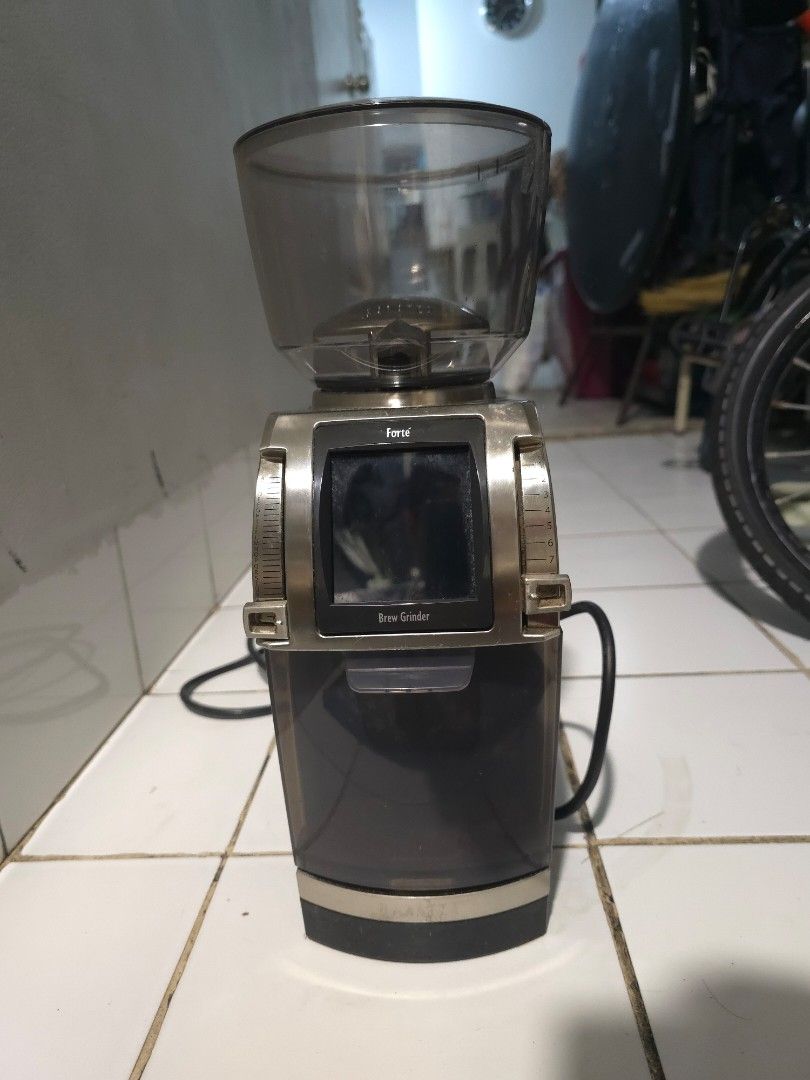 Baratza Brew Grinder (Category: Coffee Machines & Makers) located in San Juan City. Submitted by tedcoffe (Listing ID 1458962582, Image 1). Description: - Baratza Brew Grinder - Adjustable grind settings for various brewing methods (espresso, pour-over, French press, etc.) - Clear plastic hopper - Minor cosmetic scuffs on the body - Power cord included.