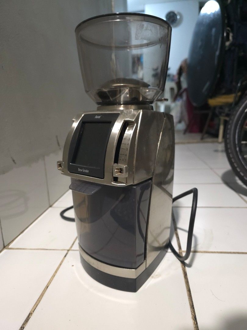 Baratza Brew Grinder (Category: Coffee Machines & Makers) located in San Juan City. Submitted by tedcoffe (Listing ID 1458962582, Image 3). Description: - Baratza Brew Grinder - Adjustable grind settings for various brewing methods (espresso, pour-over, French press, etc.) - Clear plastic hopper - Minor cosmetic scuffs on the body - Power cord included.