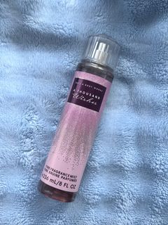 (Category: ) located in . Submitted by monicaspreloved (Listing ID 1458947633, Image 1). Description: .