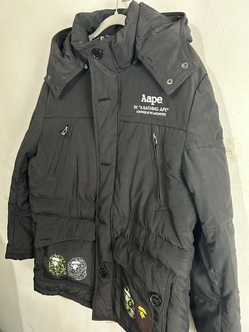 Black Hooded Puffer Jacket (Category: Coats, Jackets and Outerwear) located in Mandaluyong City. Submitted by 0lg2026 (Listing ID 1458992081, Image 3). Description: - Black puffer jacket - Features a hood - Quilted design for excellent warmth - Two buttoned side pockets - Ideal for colder weather - Easy to layer over any outfit.