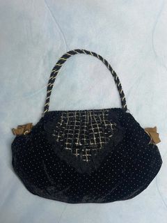 (Category: ) located in . Submitted by myks_thrift (Listing ID 1458966839, Image 1). Description: .