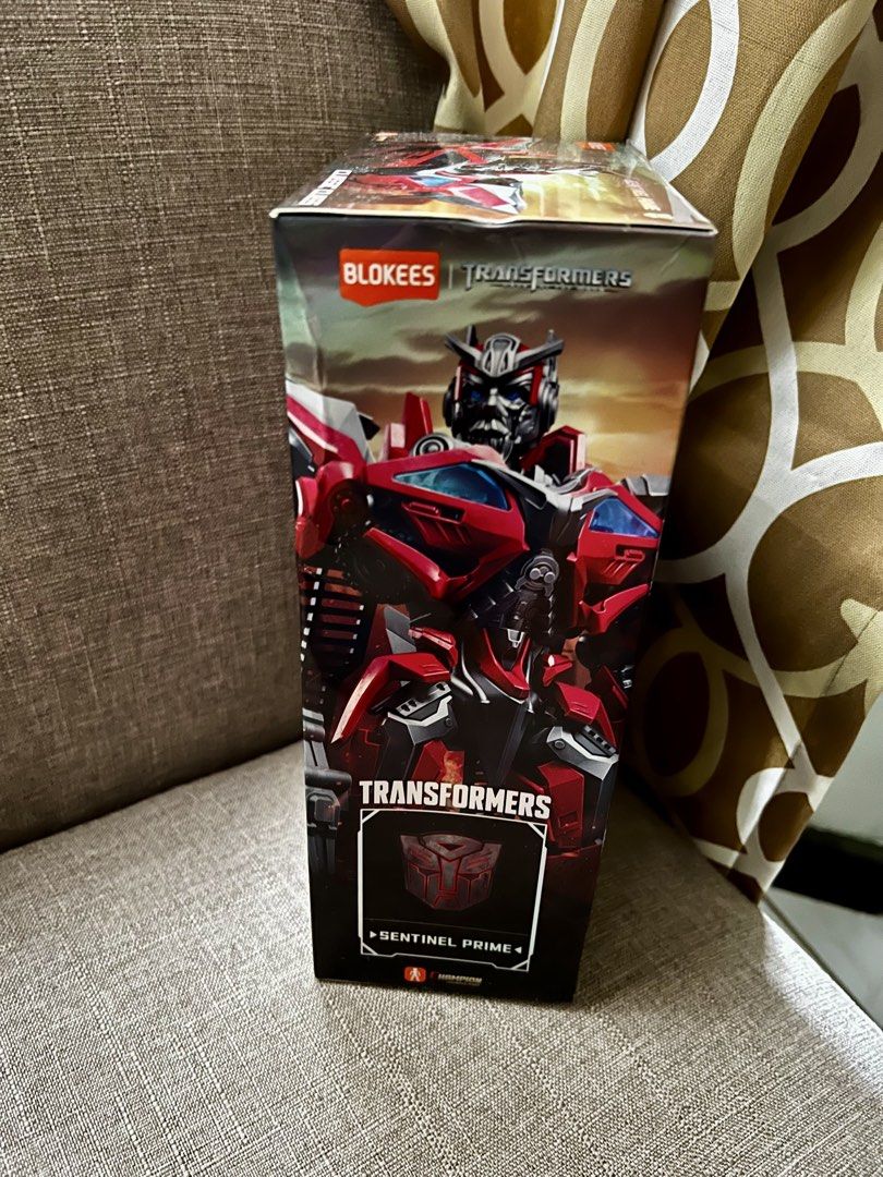Blokees transformers sentinel prime (Category: Action & Battle Toys) located in Paranaque City. Submitted by elle21fabfinds (Listing ID 1458941193, Image 3). Description: 1199 in Toy Kingdom Brand new and sealed.