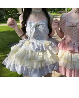 (Category: ) located in . Submitted by twinklefairyfinds (Listing ID 1458931843, Image 1). Description: .