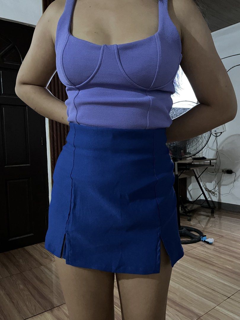 Blue Mini Skort with Slits (Category: Skirts) located in Subic. Submitted by httpsuflea (Listing ID 1459045042, Image 2). Description: - Blue mini skirt - Two front slits - Comfortable elastic waistband - Pairs well with crop tops or t-shirts - Versatile for dressing up or down.