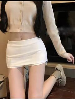 (Category: ) located in . Submitted by goodlootsss (Listing ID 1458978974, Image 1). Description: .