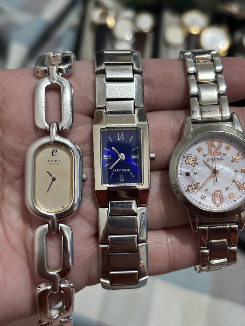 Bracelet Watch (Category: Women's Watches) located in Cainta. Submitted by timelesswatchbycla3.0 (Listing ID 1459031585, Image 1). Description: (SOLD)Seiko Oval Bracelet Watch 17x22mm Patina on dial Sign of use Oxidation sa back bracelet Up to 6 inch wrist size As is 1800 Noevier Lady Susan Blue Dial 17x28mm Sign of use Hairline sa glass Up to 7 inch wrist size As is 1500 fixed J-Axis Pink Dial 28mm Faded Rose Tone Up to 7 inch wrist size Clear g