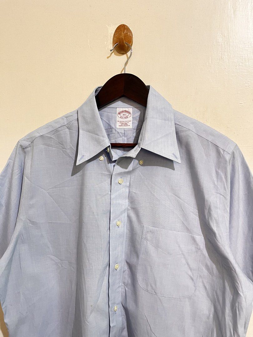 Brooks Brother button down (Category: Activewear) located in Sagay. Submitted by jan_arvene (Listing ID 1459025710, Image 2). Description: 📌 Brooks brother 27” length 23.5” width Good condition and color rate Needs wash light stain only Please see pics Pm.