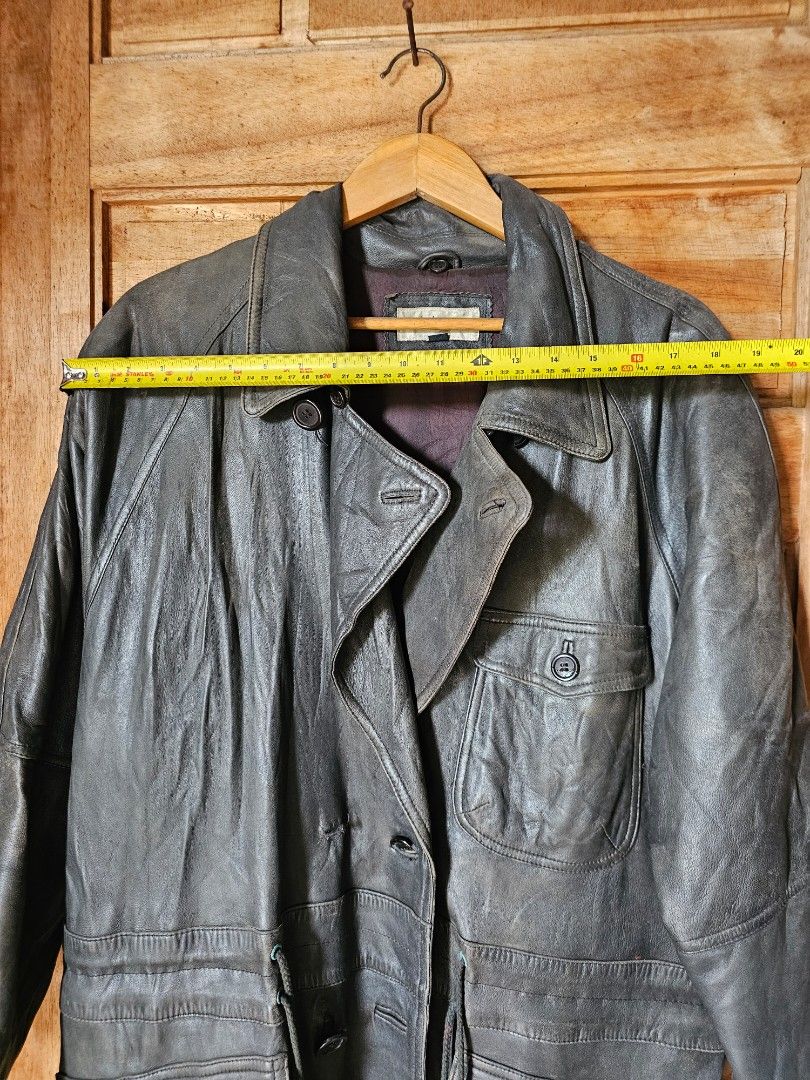 BURR 234 Italy Lamb Leather Jacket (Category: Coats, Jackets and Outerwear) located in Tagbilaran City. Submitted by lugarpogi (Listing ID 1458941937, Image 3). Description: - Classic BURR 234 jacket - Made in Italy from premium lamb leather - Color: Dark grey/black - Multiple pockets with button closures - Adjustable drawstring at the waist - Button cuffs - Durable and stylish design - Ideal for layering.