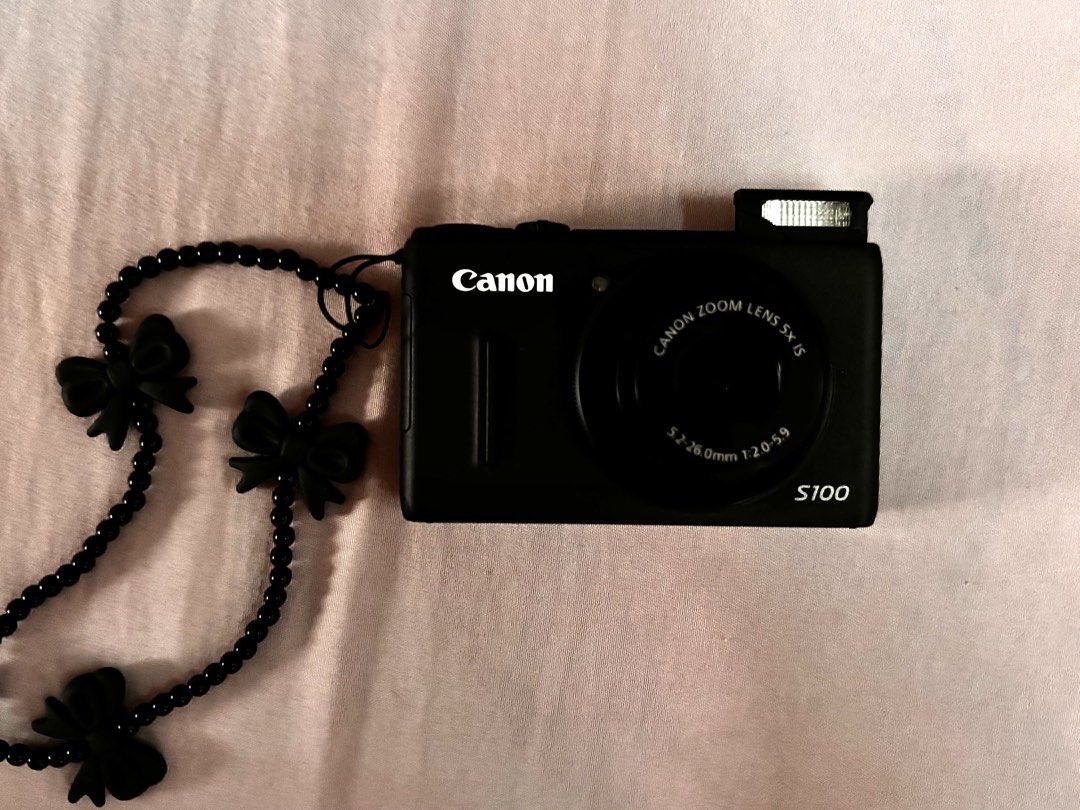 Canon Powershot S100 with Pop-Up Flash (Category: Cameras) located in Quezon City. Submitted by collsofair (Listing ID 1459006155, Image 2). Description: 12.1MP 5x Optical Zoom Pop-up Flash Full HD 1080p Video Recording Optical Image Stabilization Movie digest mode ✧ Body cosmetics: 9/10 — signs of usage. ✧ Fully functional/all functions are working. ✧ Pre-owned/Secondhand. Manage your expectations. ✧ Items are carefully packed and inspected to e