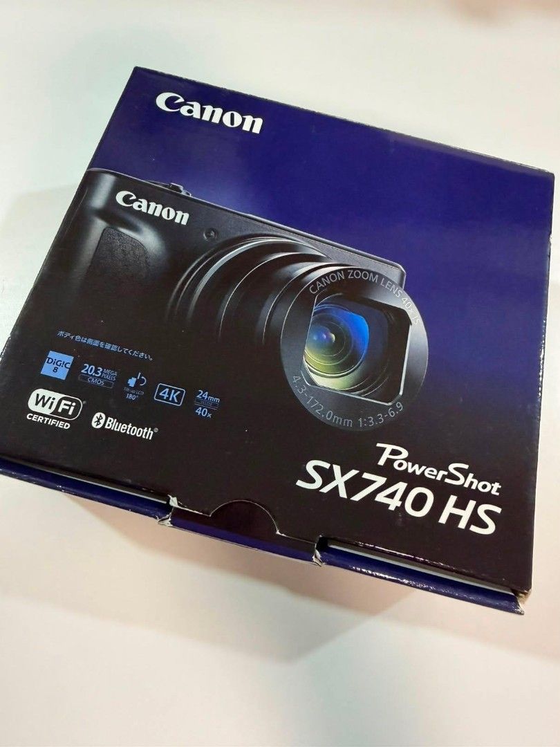 Canon PowerShot SX740 HS Digital Camera (Category: Cameras) located in Paranaque City. Submitted by jamsx73 (Listing ID 1458983634, Image 3). Description: Canon PowerShot SX740 HS camera (G7X dupe) - Ideal for travel and everyday photography - Includes original box - Comes with wrist strap and battery charger - lady owned - pm for sample photos and any questions - Rfs: will upgrade - MEET-UP ONLY .