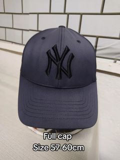 (Category: ) located in . Submitted by ek_thriftstore90 (Listing ID 1458943651, Image 1). Description: .
