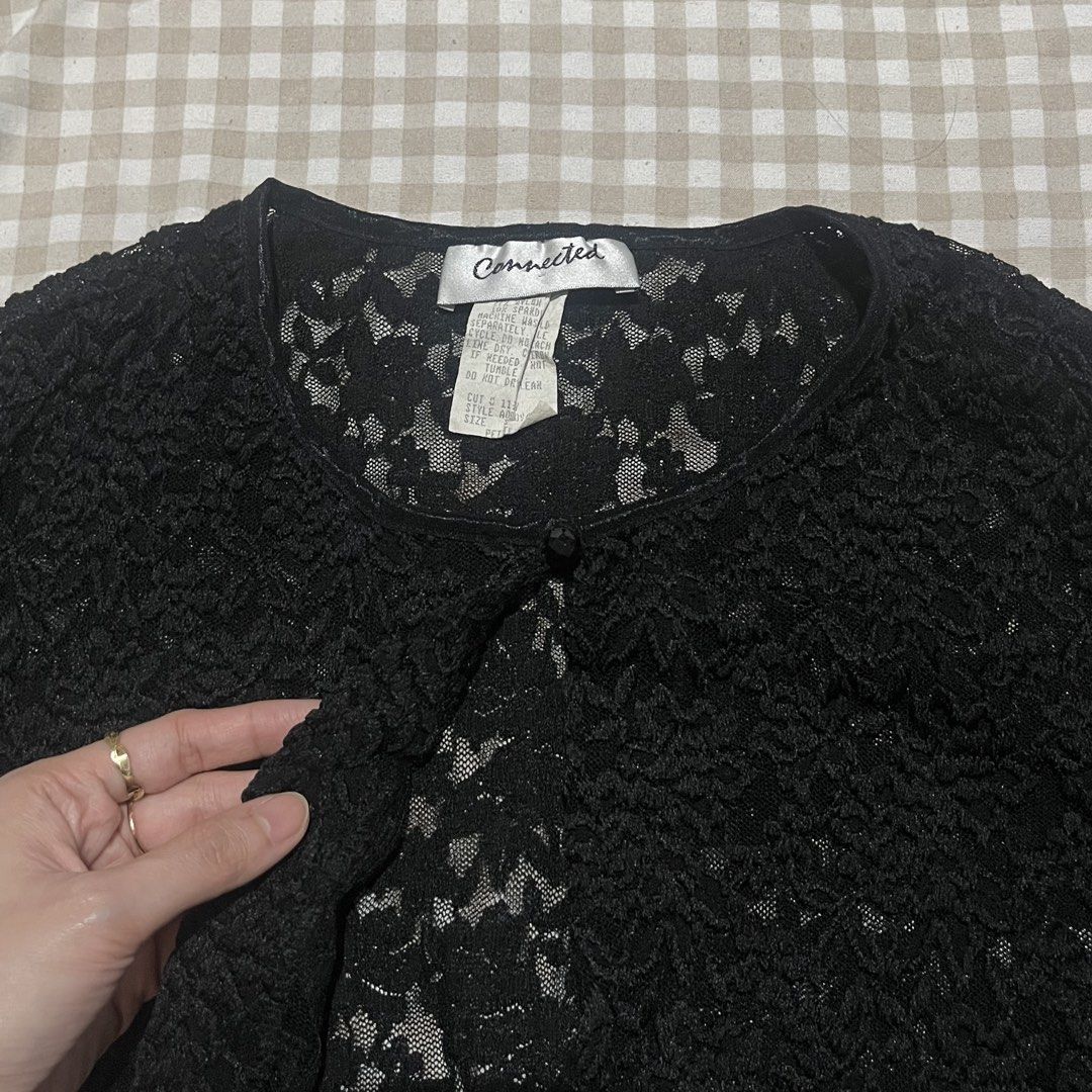 Cardigan Black (Category: Coats, Jackets and Outerwear) located in Valenzuela. Submitted by yrl_apparels (Listing ID 1459030060, Image 3). Description: Preloved No issue Rfs: decluttering .