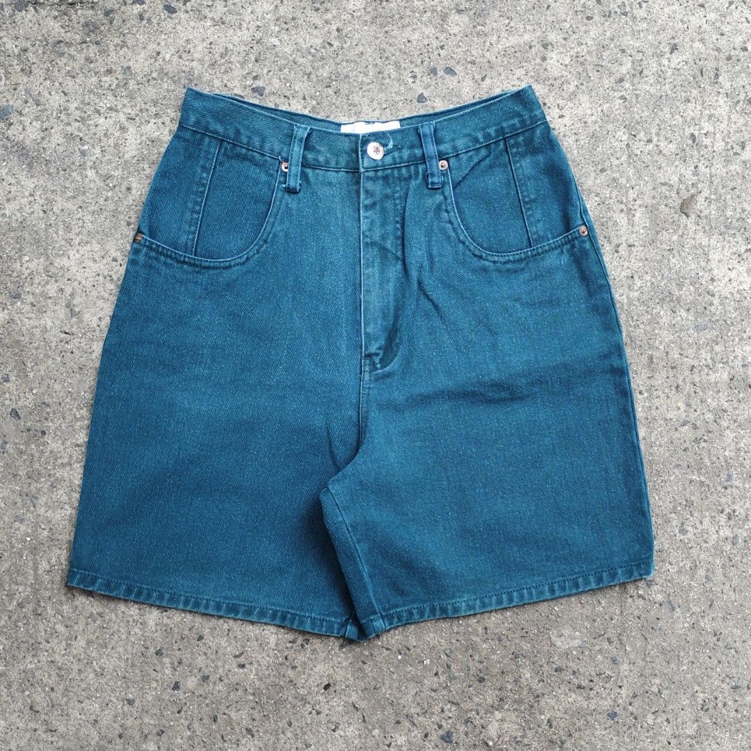 Carolina Colours Denim Jorts (Category: Shorts) located in Manila. Submitted by cyprus.thrift (Listing ID 1458901907, Image 1). Description: Carolina Colours Jorts good condition ready to wear +sf dimes: waist 26-28 length 18 leg hole 11 rise 13 issue: lints.