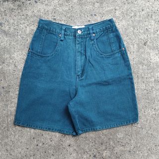 (Category: ) located in . Submitted by cyprus.thrift (Listing ID 1458901907, Image 1). Description: .