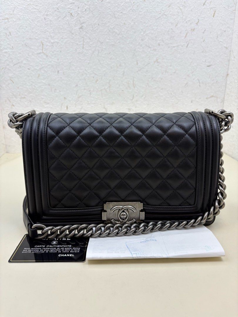 CHANEL 香奈兒 黑卡29開 Leboy中號 黑銀菱格紋牛皮鏈條單肩斜挎包 25cm （分類：手袋及銀包）位於 Hong Kong。 由 little_bee_hk 提交（商品編號 1458914490，圖片 1）。簡介： 。