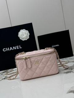 (Category: ) located in . Submitted by globalluxehub (Listing ID 1458982743, Image 1). Description: .