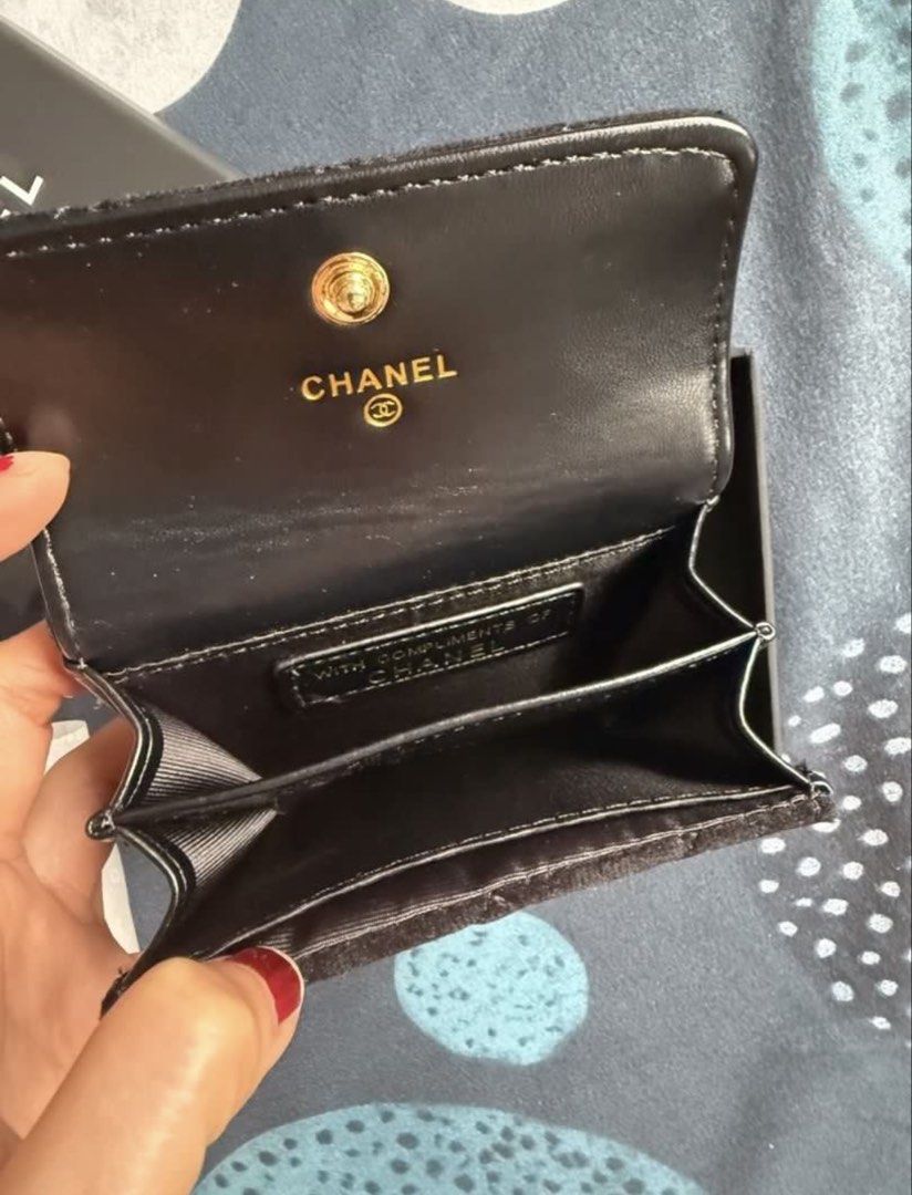 Chanel GWP Makeup Quilted Velvet Wallet (Category: Luxury Bags & Wallets) located in Makati City. Submitted by bibas.corner (Listing ID 1459049121, Image 3). Description: - Authentic black velvet Chanel wallet - Quilted design with iconic gold CC logo - Interior stamped 'Chanel' and 'With Compliments of Chanel' - Comes in original Chanel Makeup box - Ideal for organizing cards and small essentials.