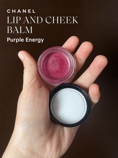 (Category: ) located in . Submitted by simplydecluttering_makeup (Listing ID 1458951652, Image 1). Description: .