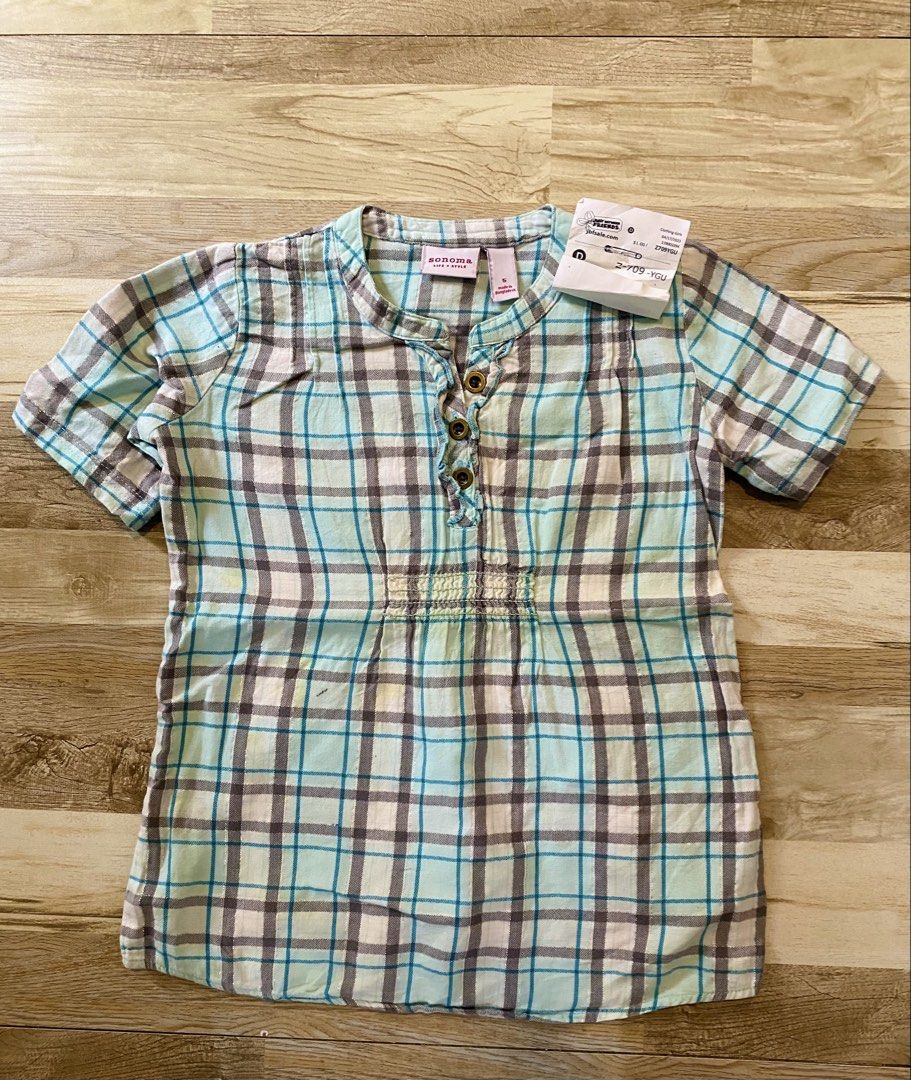 Checkere Blouse (Category: Babies & Kids Fashion) located in Rizal. Submitted by ylecxer (Listing ID 1458971048, Image 1). Description: 5 on tag.