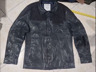 (Category: ) located in . Submitted by thriftrot (Listing ID 1458998392, Image 1). Description: .