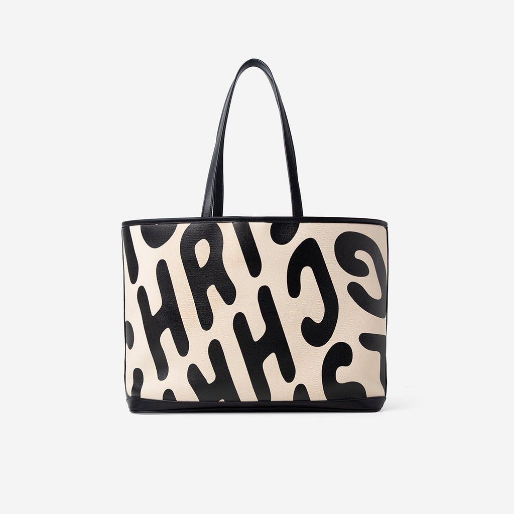 Christy Ng Logo Tote Bag (Category: Tote Bags) located in Bulacan. Submitted by mykakarizza (Listing ID 1459051622, Image 3). Description: NEW RELEASE✨✨ ₱980 only Christy Ng Logo Tote Bag Magnetic button closure 1 compartment, 1 zip pocket & 2 slip pocket 18" (L) x 11.5" (H) x 4.5" (W) Add paperbag 100 📸 Actual pics! 🙋🏻‍♀️.