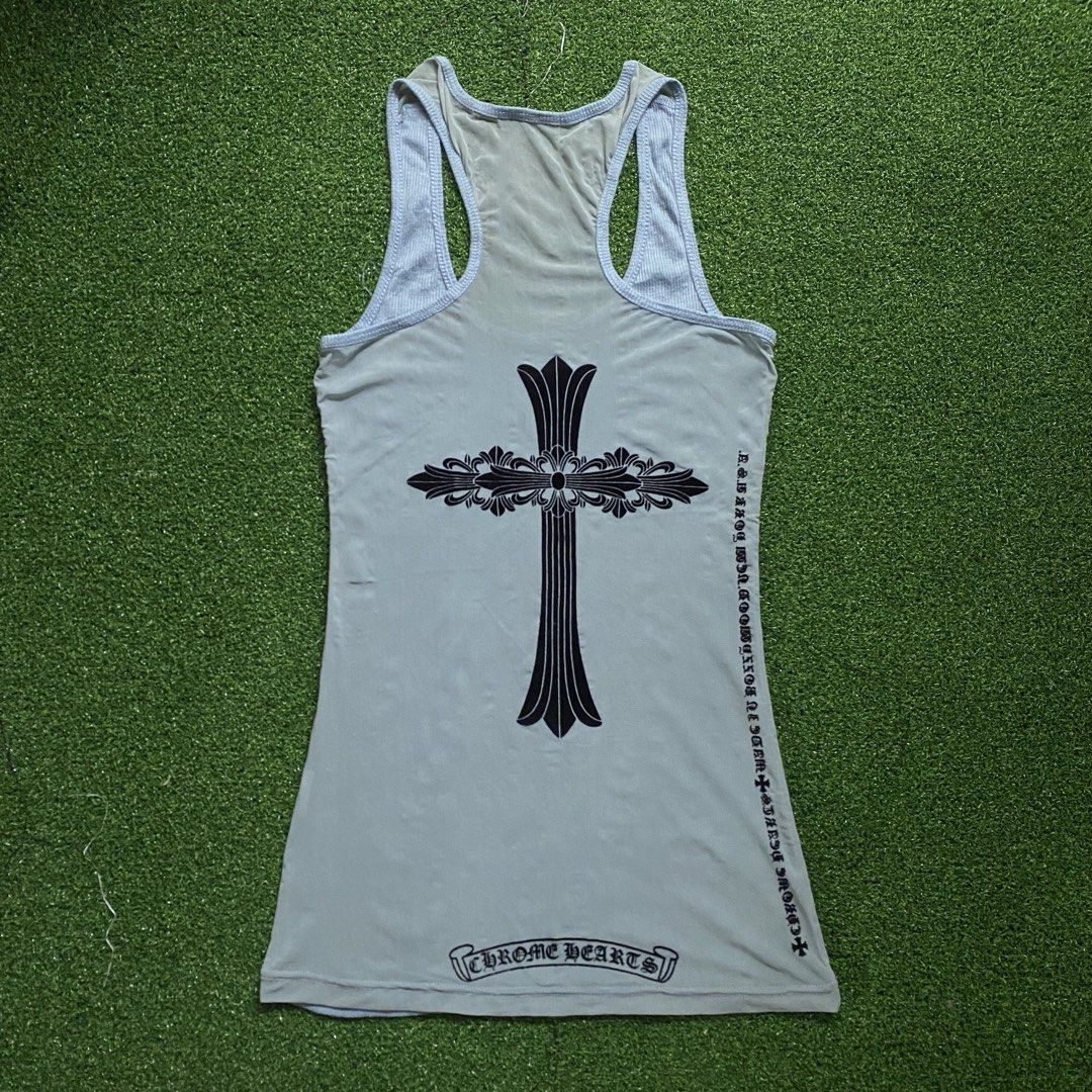CHROME HEARTS (Category: Activewear) located in Zaragoza. Submitted by kurlarances (Listing ID 1459023426, Image 2). Description: CHROME HEARTS SANDO DIMES W 13 / L 25 VERY GOOD CONDITION COLOR RATE 9.5/10 CONDITION 9.6/10 NO PINHOLE MY HONEST ISSUE YELLOW STAIN AND CUT TAGS .