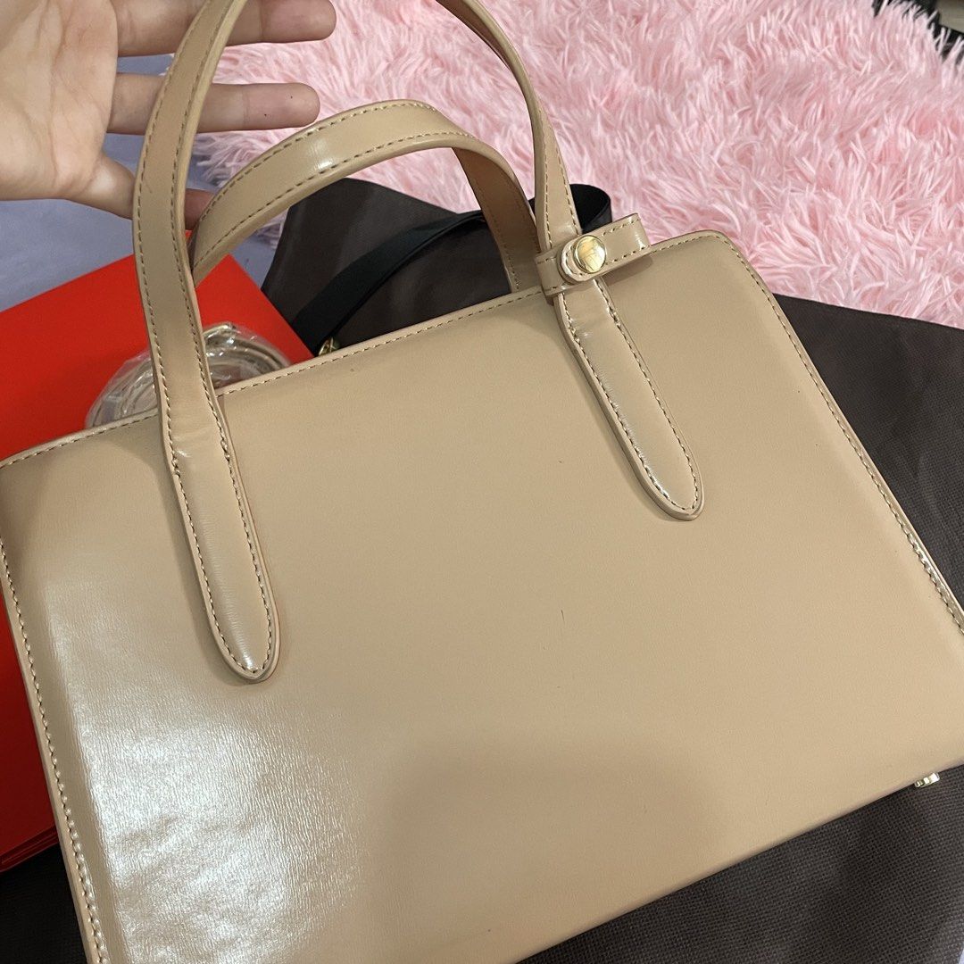 CLN Beige Structured Top Handle Bag with Pouch (Category: Luxury Bags & Wallets) located in Manila. Submitted by watchap.ketchup (Listing ID 1458967867, Image 3). Description: - Brand: CLN - Color: Beige - Style: Structured top handle bag - Features: Detachable crossbody strap, matching pouch, multiple interior compartments - Condition: Brand new with original tags attached - Reason for selling: Never used Inclusion: Bag Cover Paper Bag from the 