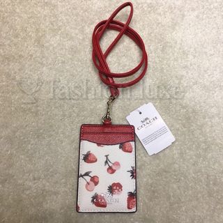 (Category: ) located in . Submitted by fashion.luxe.collection (Listing ID 1459008149, Image 1). Description: .