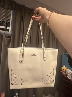 （分類：）位於 。 由 samantha_wms 提交（商品編號 1458915979，圖片 1）。簡介： 。