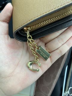 (Category: ) located in . Submitted by sara83571 (Listing ID 1459059579, Image 1). Description: .