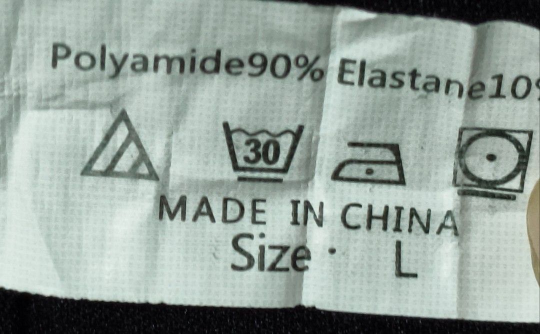Code : 1255 (Category: New Undergarments & Loungewear) located in Sungai Buloh. Submitted by Zirahh.BndleNightware (Listing ID 1459039652, Image 2). Description: 9/10.