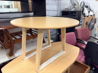 (Category: ) located in . Submitted by goodsdmy_secondhandshop (Listing ID 1459017126, Image 1). Description: .