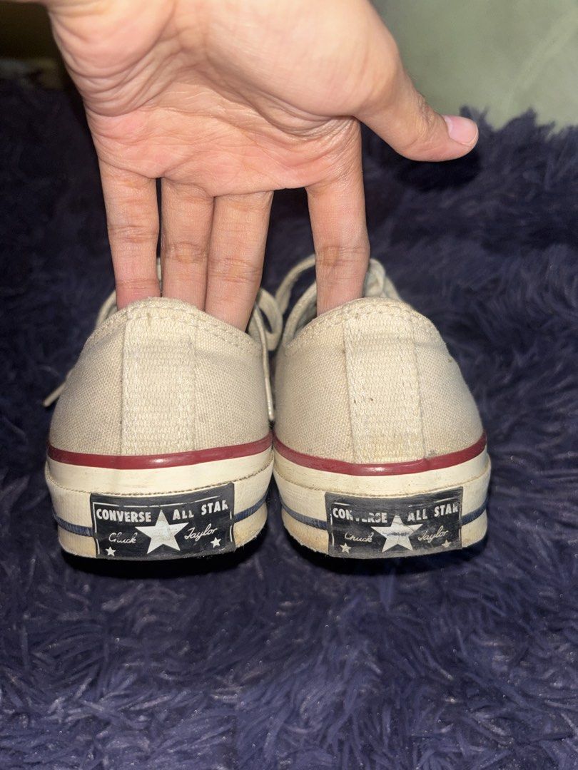 converse chuck taylor 70 (Category: Sneakers) located in Muntinlupa City. Submitted by nikysha (Listing ID 1459001436, Image 2). Description: - authentic (bought it from Robinsons Dept. Store) - size 4 UK 36.5 EUR 23 CM - size 6 womens - outside of the shoes needs cleaning - clean insole - box included .