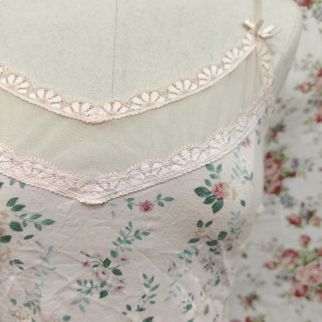 Coquette Floral Camisole Top (Category: Others Tops) located in Cabanatuan. Submitted by curated_cozy (Listing ID 1459019811, Image 3). Description: Thrifted! Size: S Bust: 30-36" Length: 46cm -Lightly Washed -Payment thru Gcash, Gotyme, MariBank -Shipping via J&T -Buyer shoulders Shipping Fee ‼️No Rush Order‼️ [SKU: Mixed Top].
