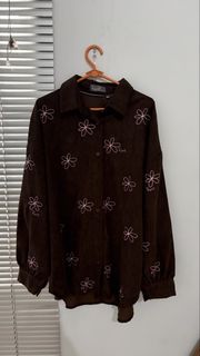 (Kategori: ) berada di . Dikirim oleh her_closet13 (ID iklan 1458935567, Gambar 1). Deskripsi: .