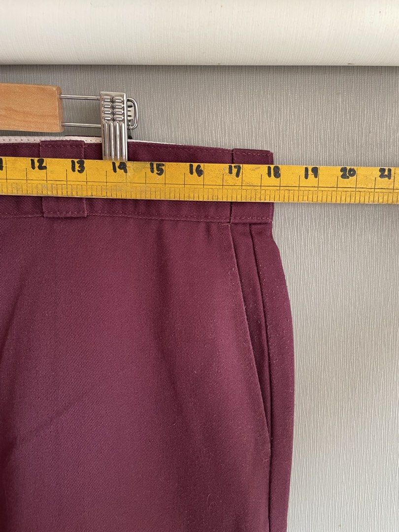 Dickies pants (Category: Chinos) located in Mataasnakahoy. Submitted by zero4thrift (Listing ID 1458939474, Image 3). Description: - Classic maroon trousers - Straight leg fit - Button and zip closure - Two side pockets - Belt loops - Measurements: Waist 34-36 inches, Inseam32 inches, Leg opening 9 inches - Versatile for work or casual wear - Courier J&T - Mode of Payment * Gcash / BDO Bank 📌 DISCLAIMER 📍Please manage your expectation, posted i