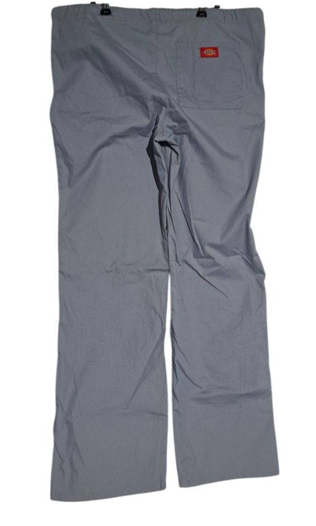 Dickies scrub pants unisex (Category: Activewear) located in Tanauan. Submitted by scrubsuitshoppreloved (Listing ID 1458981845, Image 2). Description: light gray Dimes 19x40.