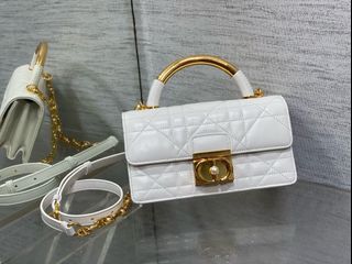 （分類：）位於 。 由 japanesepurchasingagent 提交（商品編號 1459070965，圖片 1）。簡介： 。