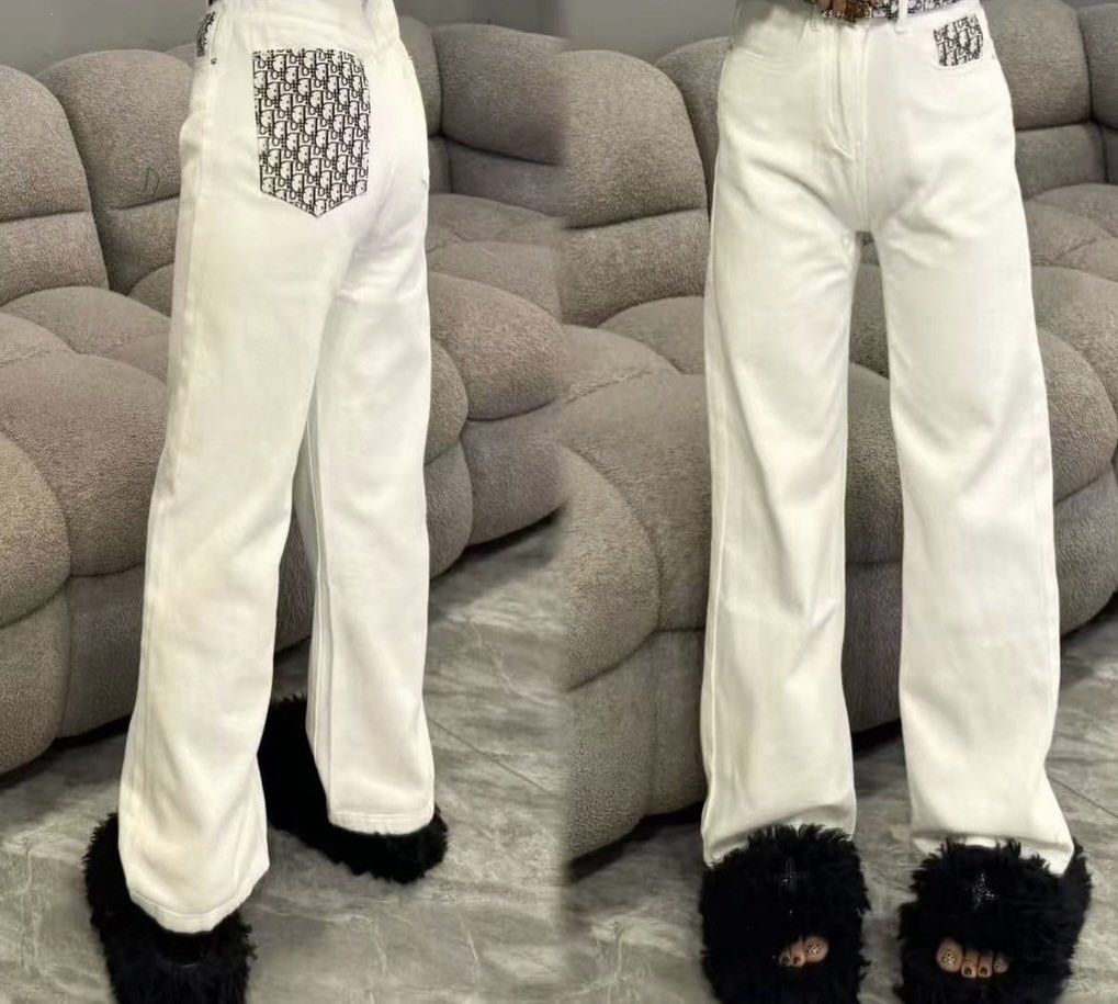 Dior pants size 30 (Category: Luxury Apparel) located in Quezon City. Submitted by 3jsprelovedshop (Listing ID 1458921567, Image 1). Description: .